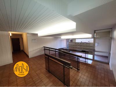 Appartement - 89 m² - 3 pièces