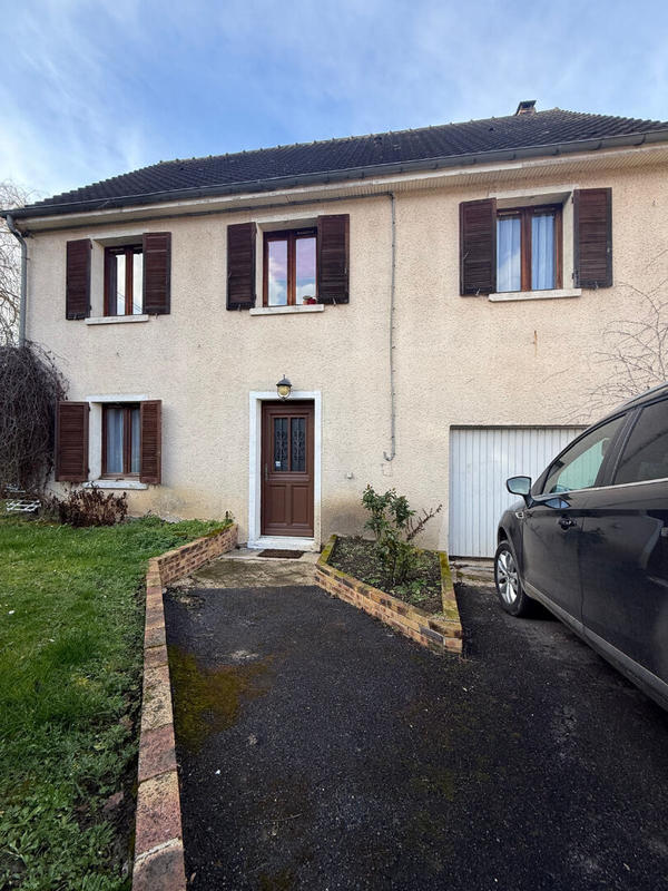 Maison - 110 m² - 4 pièces