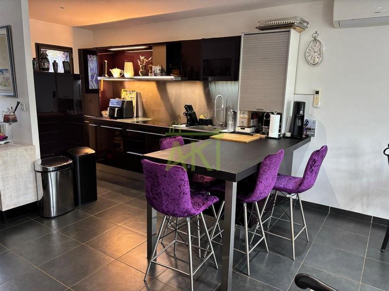 Maison - 89 m² - 3 pièces