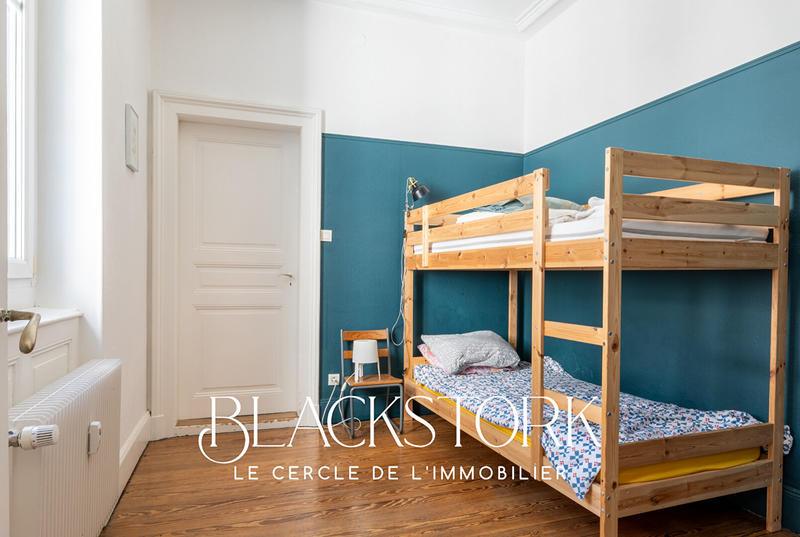 Appartement - 84 m² - 4 pièces