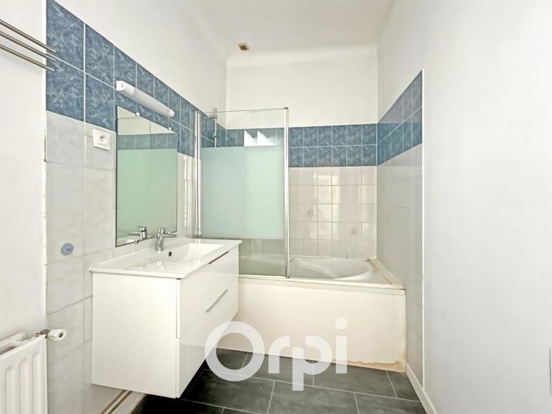 Immeuble - 115 m² - 5 pièces