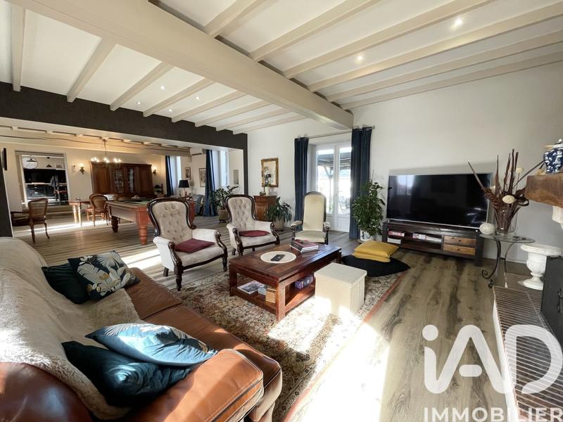 Maison de village - 177 m² - 6 pièces