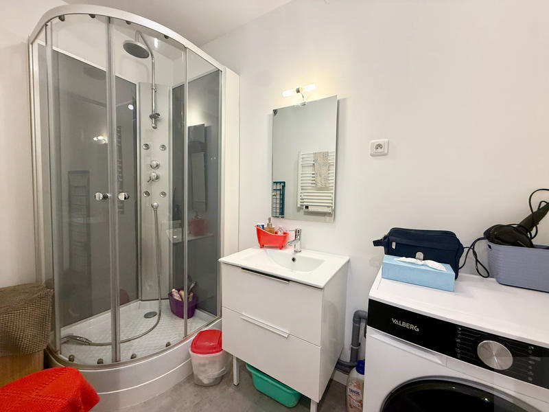 Maison - 277 m² - 8 pièces