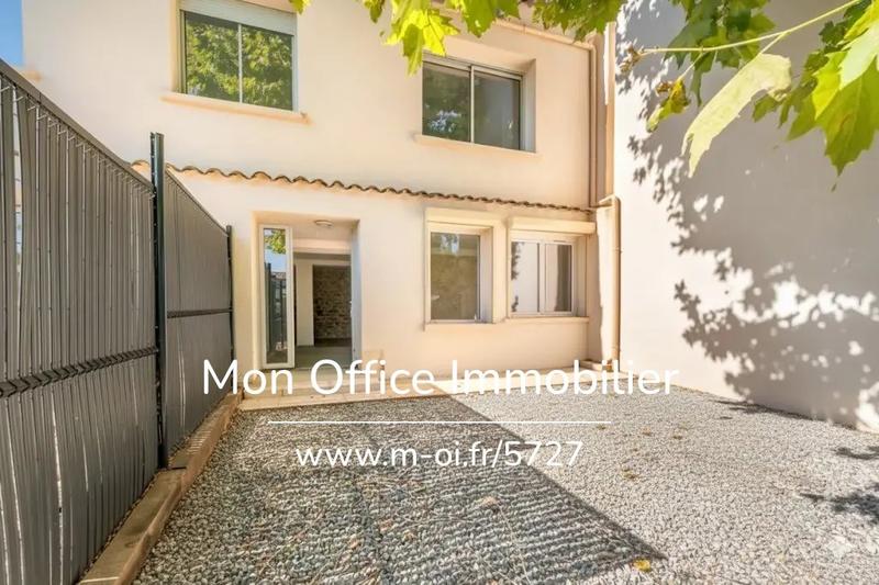 Appartement - 75 m² - 3 pièces
