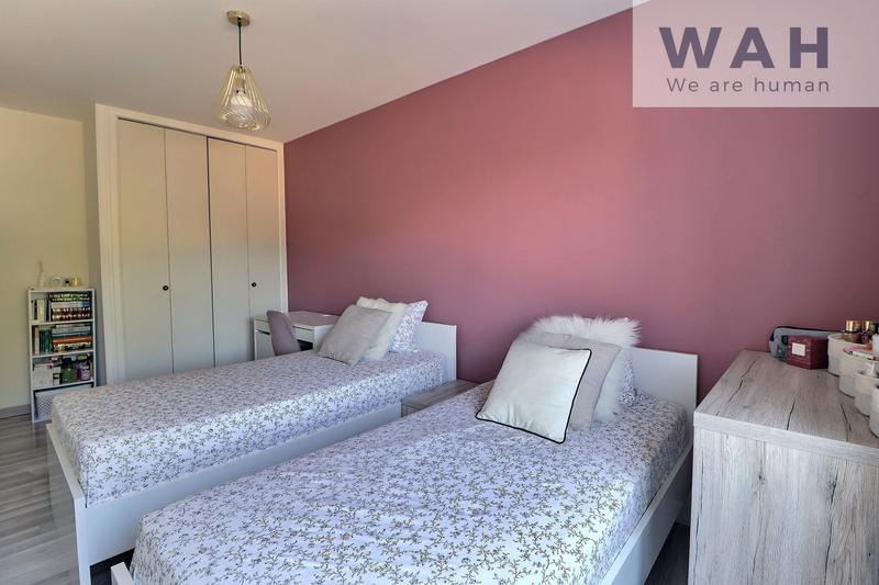 Appartement - 81 m² - 4 pièces