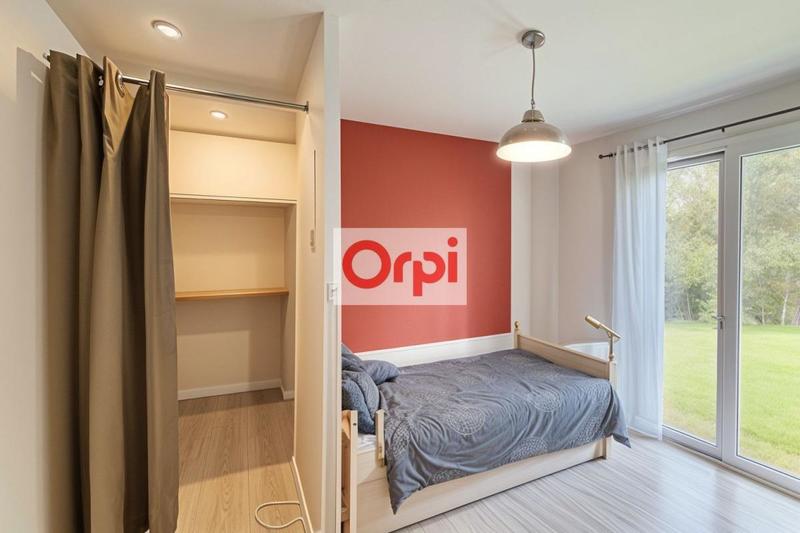 Maison - 137 m² - 5 pièces