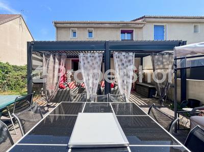 Maison - 76 m² - 5 pièces