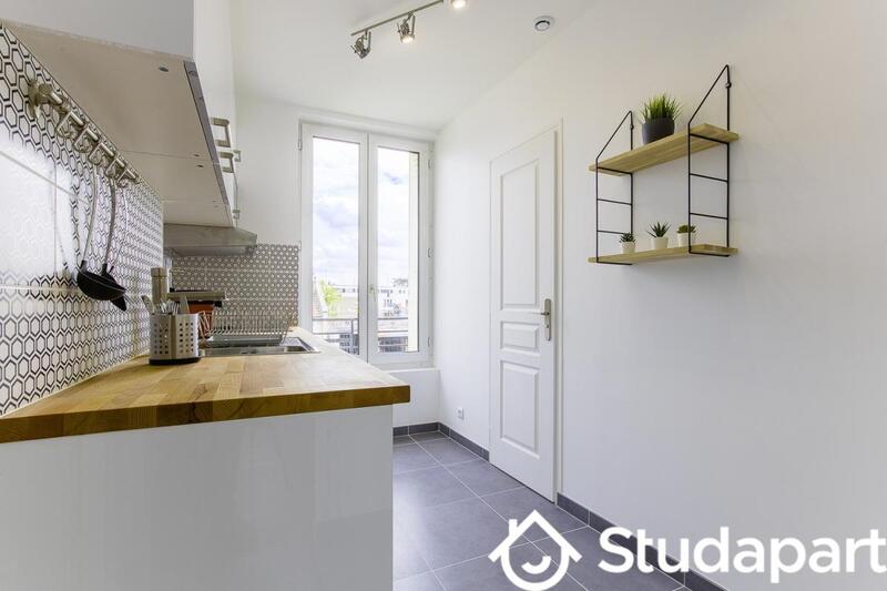 Chambre - 10 m² - 1 pièce