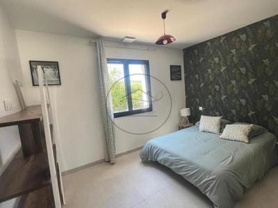 Maison - 159 m² - 7 pièces