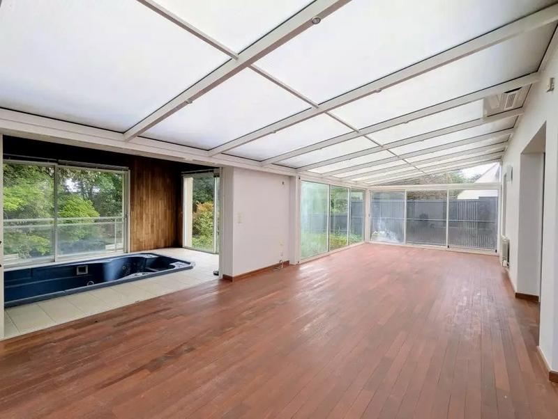 Maison - 199 m² - 7 pièces