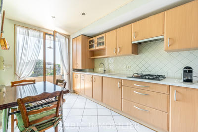 Appartement - 95 m² - 4 pièces