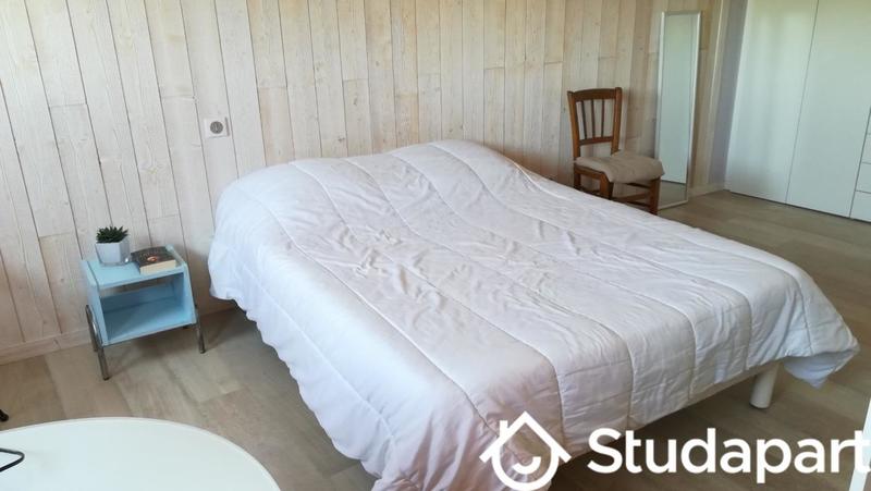 Chambre - 18 m² - 1 pièce