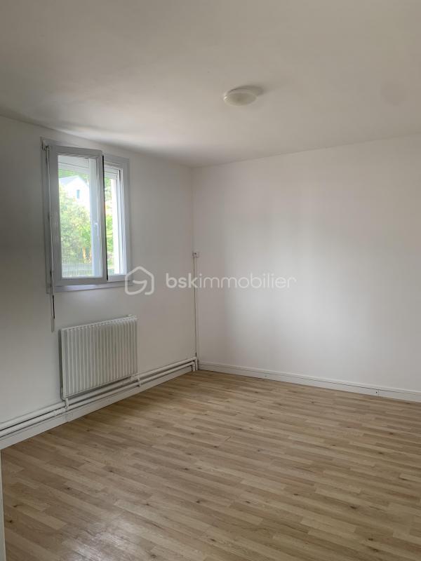 Immeuble - 214 m² - 12 pièces