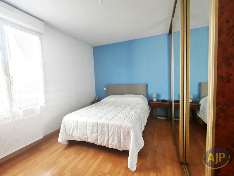 Appartement - 79 m² - 4 pièces