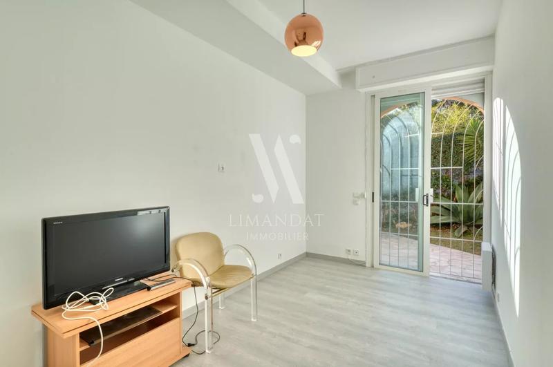 Appartement - 111 m² - 4 pièces