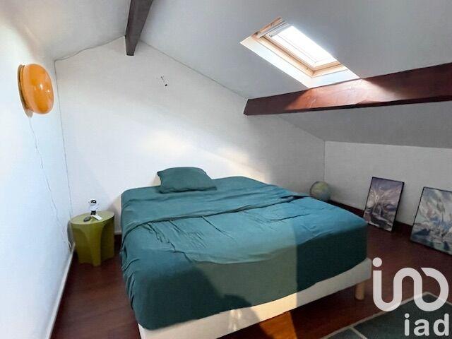 Maison - 212 m² - 8 pièces