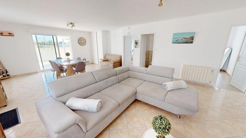 Maison - 94 m² - 4 pièces