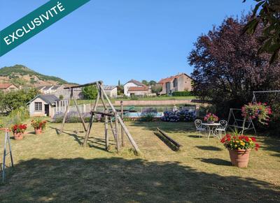 Maison - 320 m² - 12 pièces