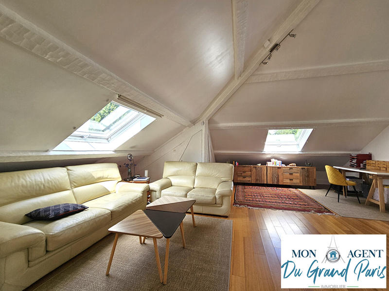 Appartement - 100 m² - 5 pièces