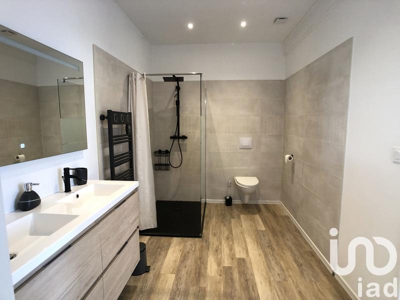 Maison - 194 m² - 5 pièces