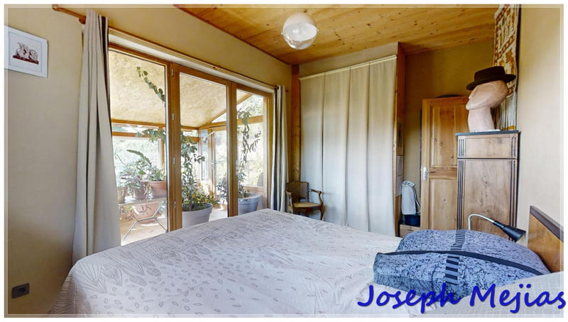 Maison - 144 m² - 7 pièces