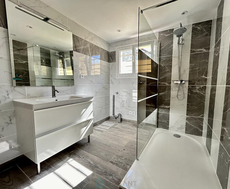 Maison - 126 m² - 5 pièces