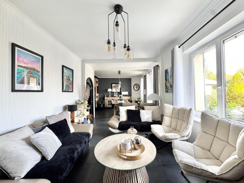 Maison de ville - 118 m² - 6 pièces