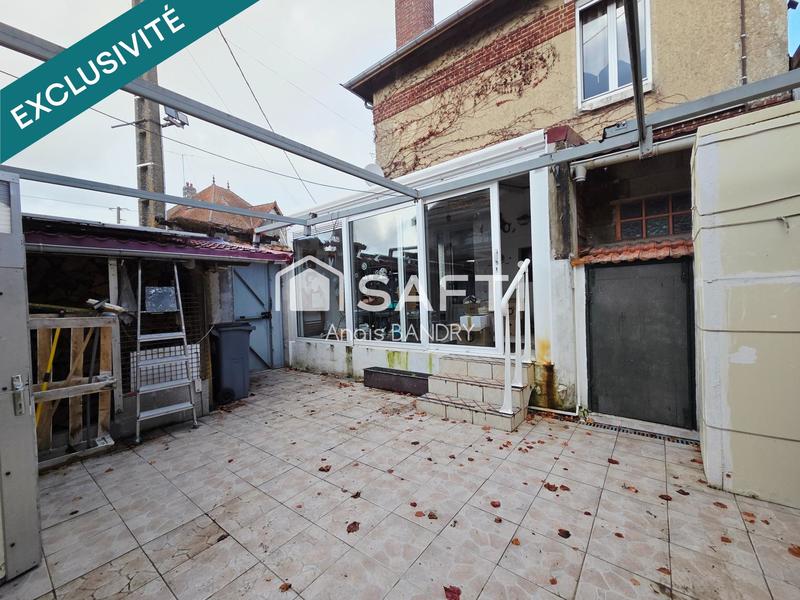 Maison - 159 m² - 8 pièces