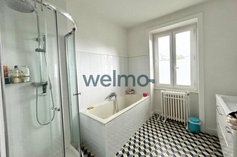 Maison en pierre - 285 m² - 12 pièces