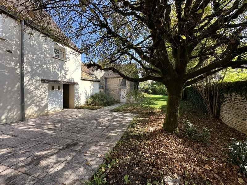 Maison ancienne - 151 m² - 8 pièces