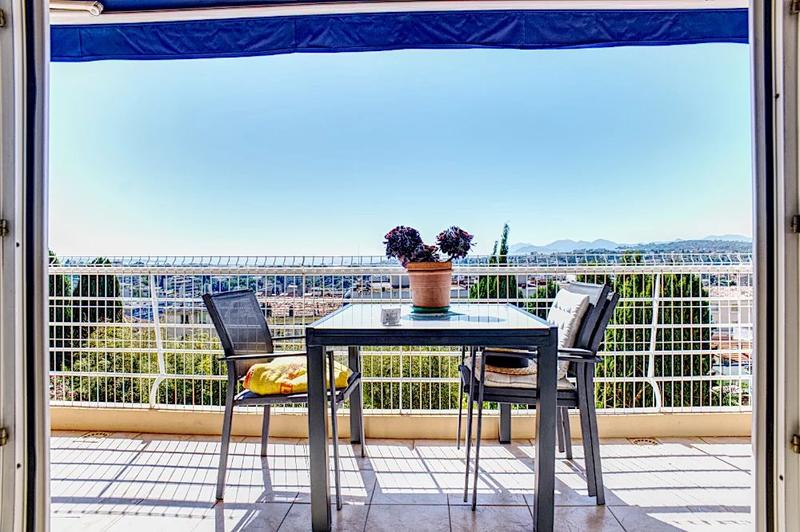 Appartement - 81 m² - 4 pièces