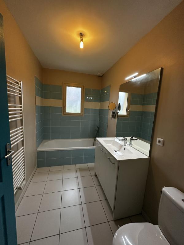 Pavillon - 104 m² - 5 pièces