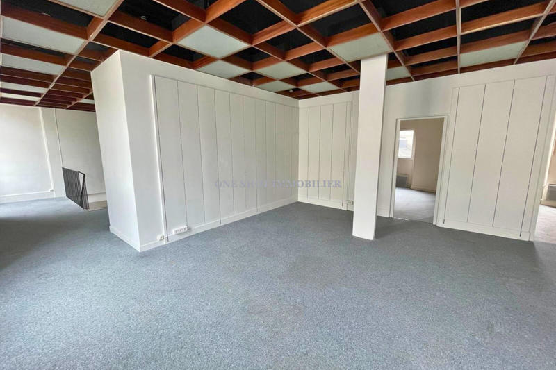 Bureau - 147 m²
