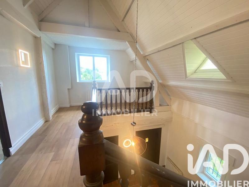 Maison - 224 m² - 7 pièces