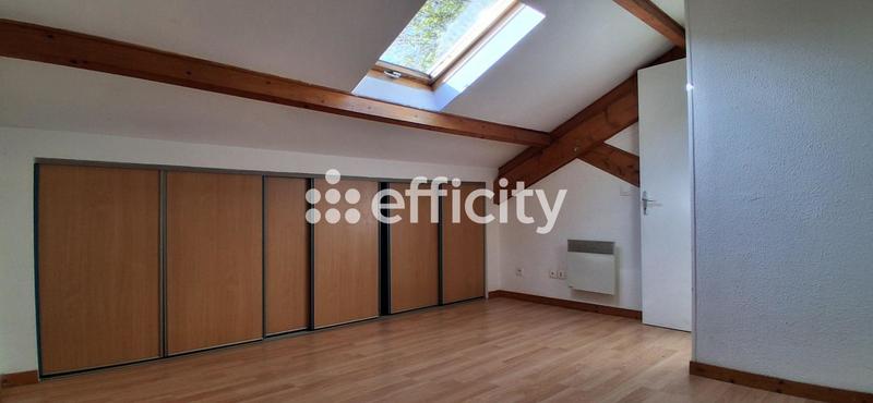 Maison - 83 m² - 5 pièces