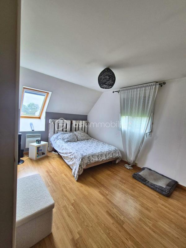 Maison traditionnelle - 85 m² - 5 pièces