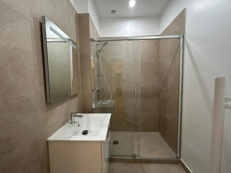 Appartement - 105 m² - 4 pièces