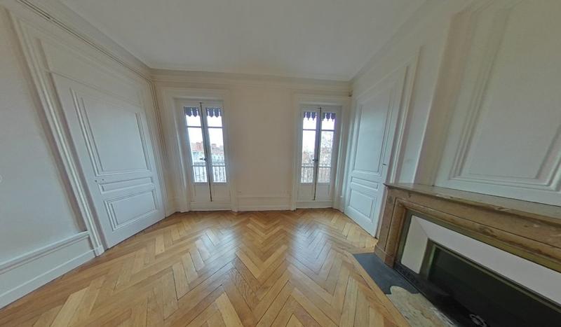Appartement - 75 m² - 2 pièces