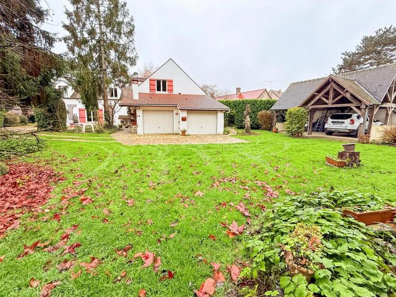 Corps de ferme - 236 m² - 6 pièces