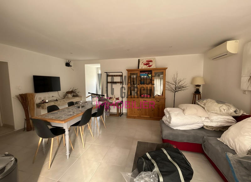 Mas - 285 m² - 11 pièces