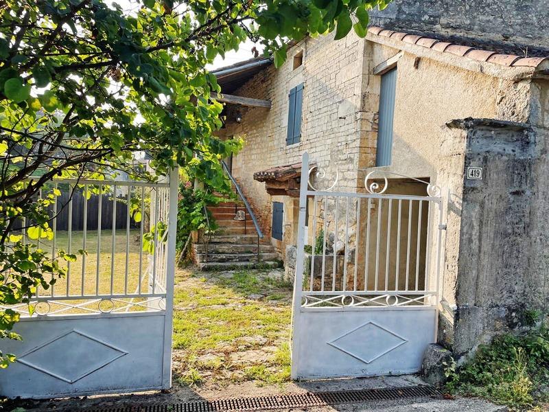 Maison en pierre - 101 m² - 5 pièces