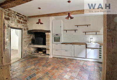 Maison de village - 105 m² - 4 pièces