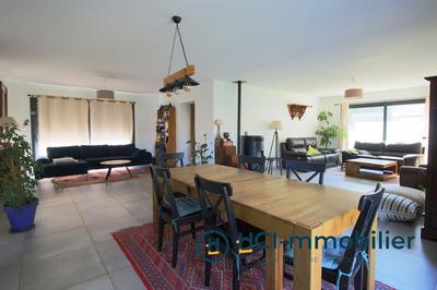 Maison - 165 m² - 6 pièces