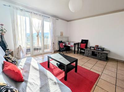 Appartement - 68 m² - 4 pièces