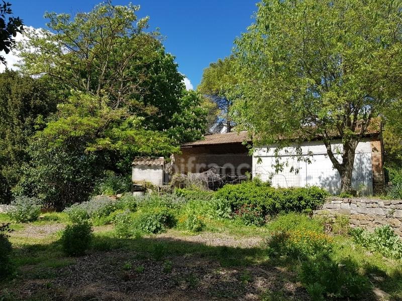 Maison - 105 m² - 1 pièce