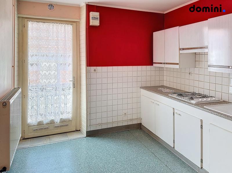 Appartement - 100 m² - 7 pièces