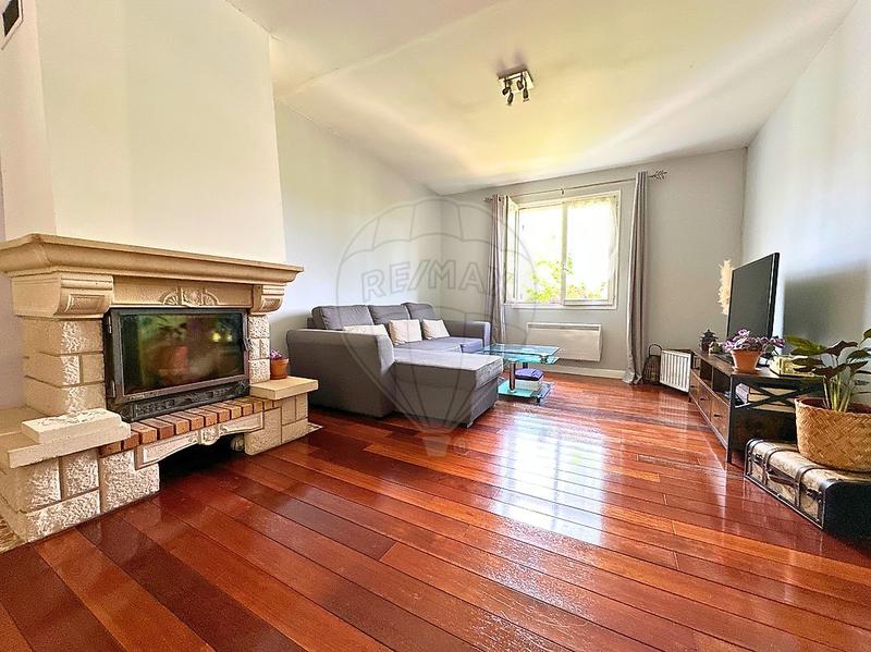 Pavillon - 82 m² - 5 pièces