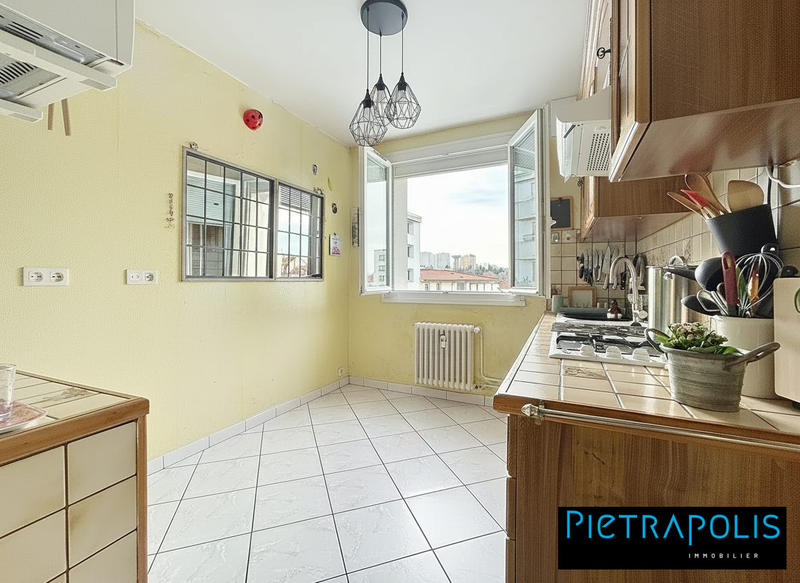 Appartement - 56 m² - 3 pièces