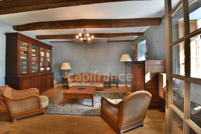 Maison - 190 m² - 8 pièces