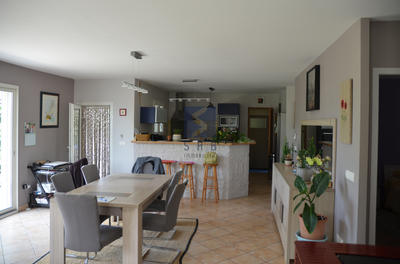 Villa - 120 m² - 6 pièces